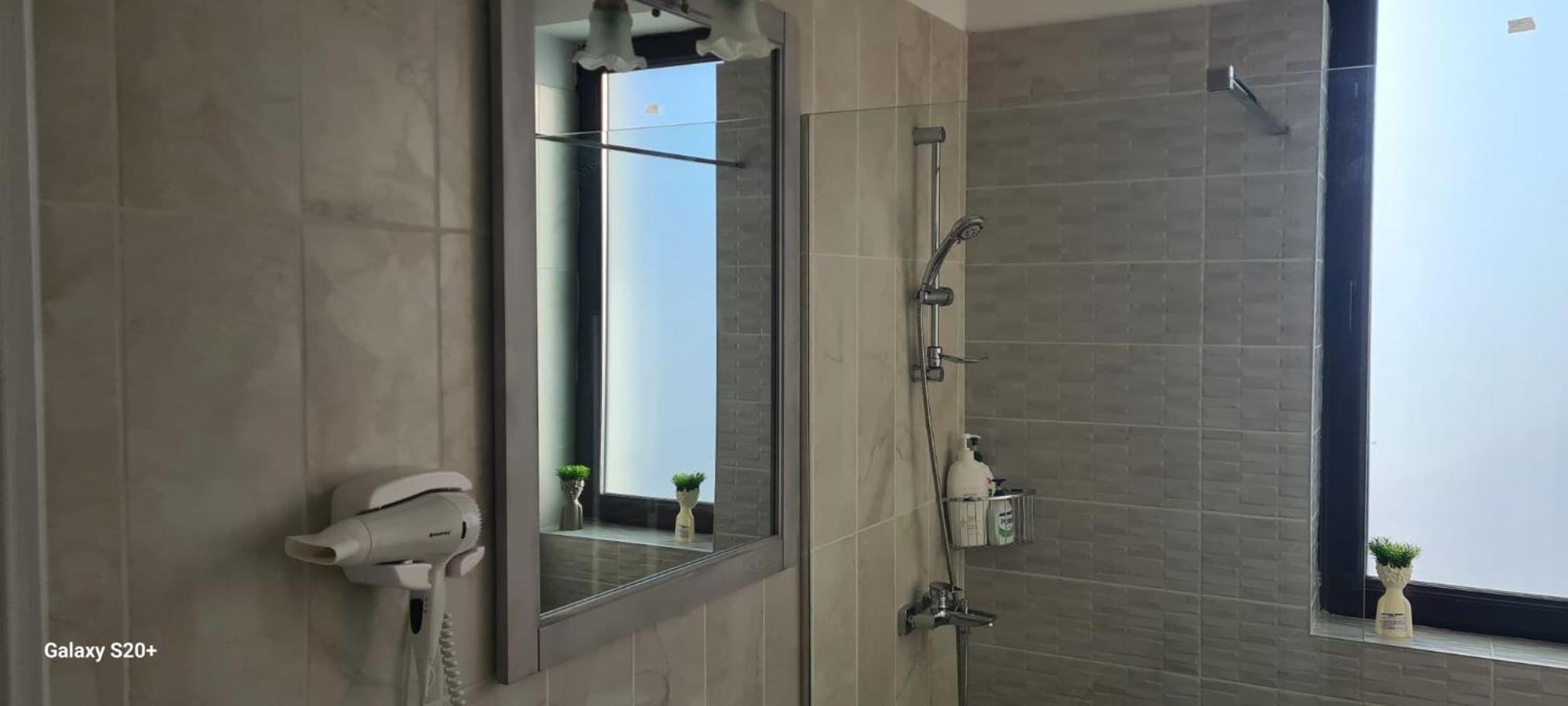 Apartamento Apartament Lucian Râmnicu Vâlcea Exterior foto