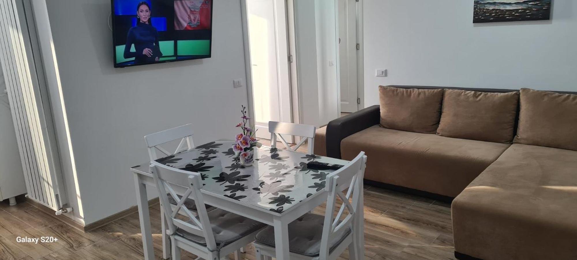 Apartamento Apartament Lucian Râmnicu Vâlcea Exterior foto