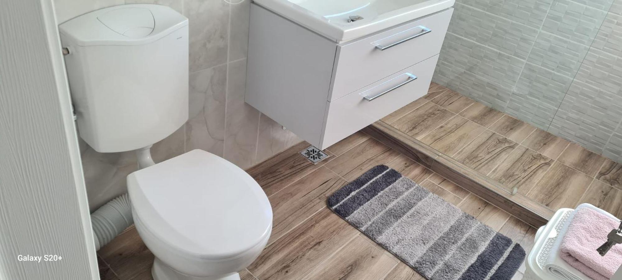 Apartamento Apartament Lucian Râmnicu Vâlcea Exterior foto